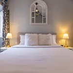 Casa vacanze Unique Luxurious 17-century Smart Chapel In Historical Center - Wow Sintra