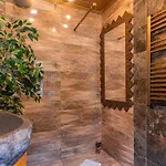 Unique Luxurious 17-century Smart Chapel In Historical Center - Wow *