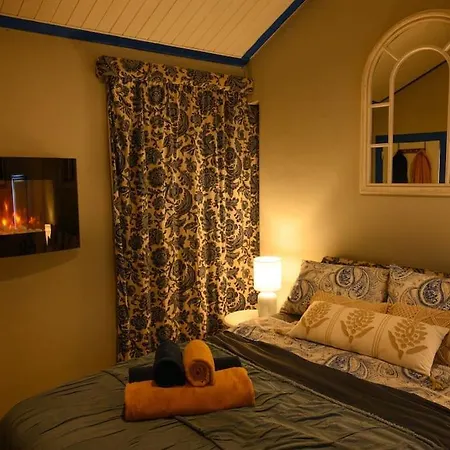 Feriehus Unique Luxurious 17-century Smart Chapel In Historical Center - Wow Sintra